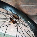 Einspeichen, Umspeichen und Zentrieren von Laufrädern